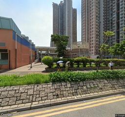 天晴邨停車場