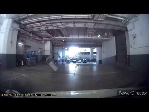 青衣嘉民領達停車場（入）
