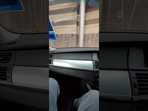 進入數碼港停車場