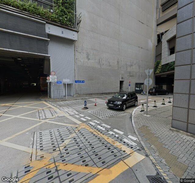 OP Mall海之戀商場停車場