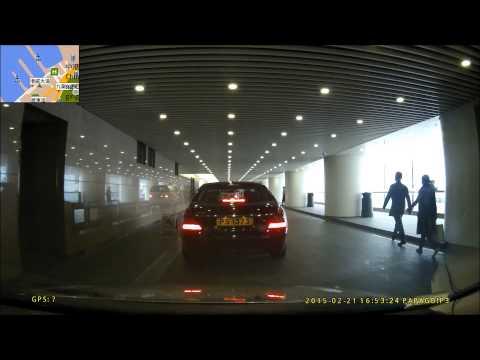 海港城 (港威) 上落客區 - Harbour City (The Gateway) drop off / pick up area