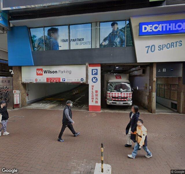 柏寧酒店停車場