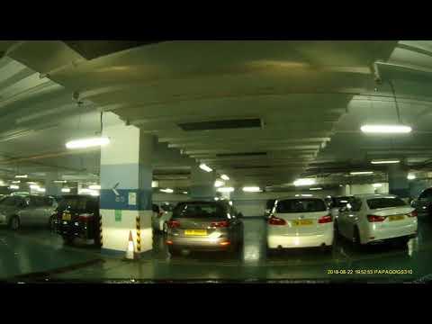 長沙灣昇悅商場停車場 (入) liberté place in Cheung Sha Wan (In)