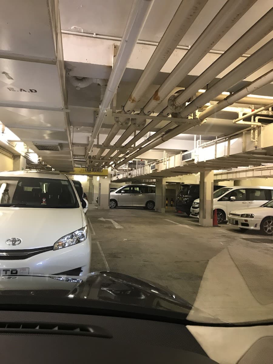 鯉魚門市政大廈停車場 實景照片 2