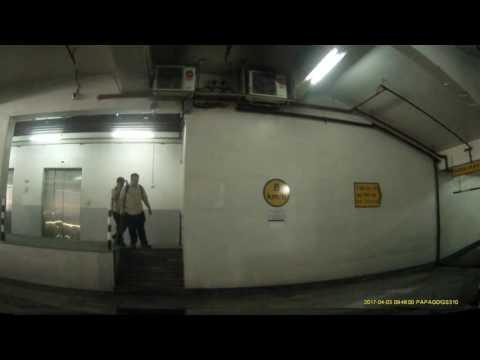 葵涌萬泰中心停車場 (入) Manhattan Centre Carpark in Kwai Chung (In)
