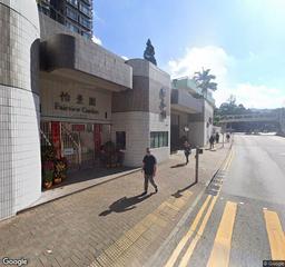 怡景園停車場