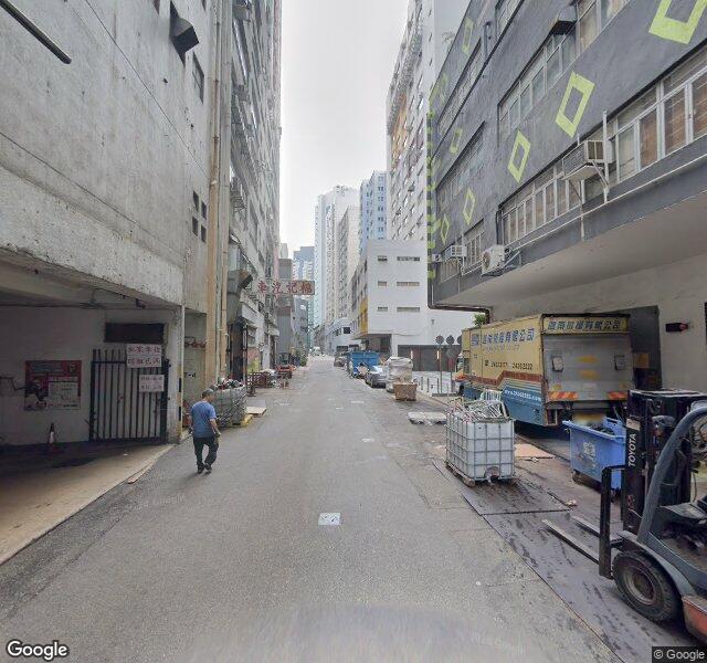 興盛工業大廈停車場