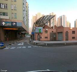 德福廣場 1 期停車場