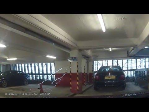停車場介紹: 灣仔鷹君中心 (入)