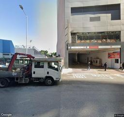 八號商業廣場停車場