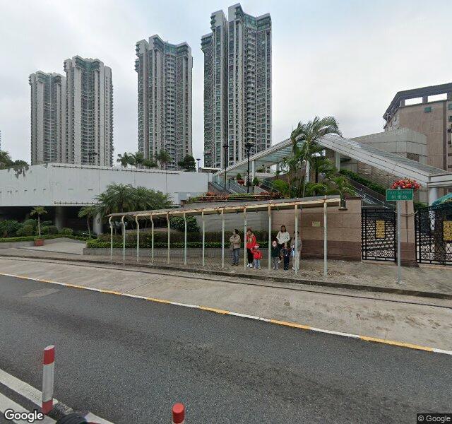 駿景廣場停車場