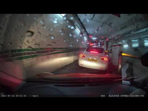 荃灣荃錦中心停車場（南豐中心旁邊）- 入