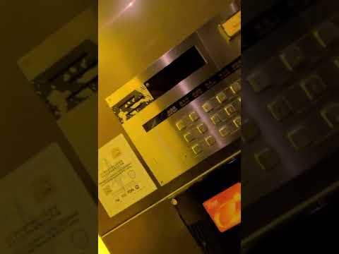 西湾河嘉亨湾L1停車塲6座入口保安及服務漏洞，無人監管，地下遍佈垃圾，板車!違反消防通道通無阻條例~