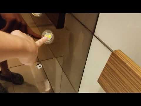 觀塘宏利金融中心B座停車場FUJITEC升降機