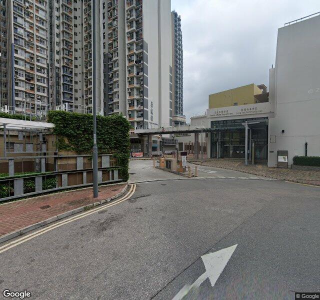 龍逸邨停車場