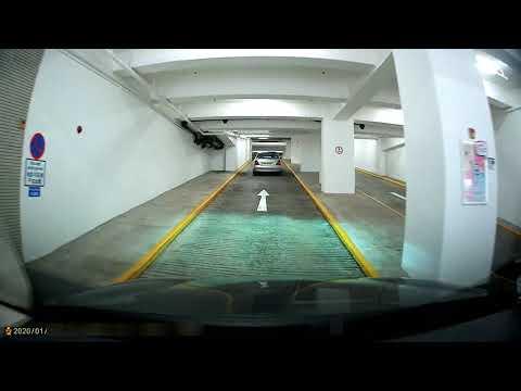 健明邨停車場(入口)
