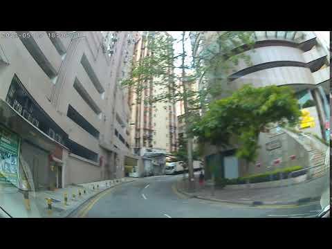 匯豪山佳寶貨車繼續違法泊車阻塞道路