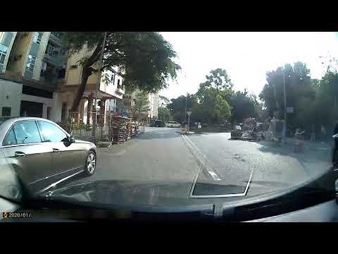 美孚新邨七期停車場(出口)