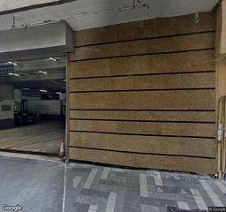 中美中心停車場