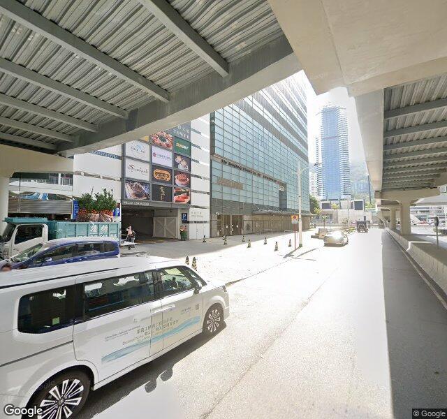 中信大廈停車場