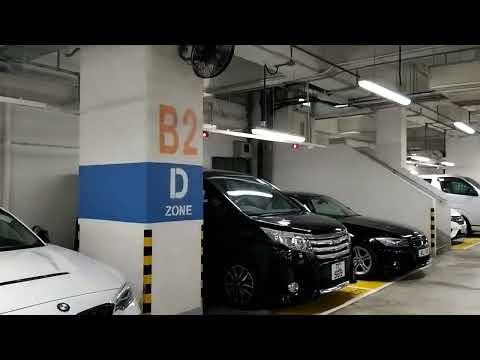 鑽石山荷里活廣場地庫2停車場1左轉10公里小時榮通掛牆密網牛角扇2個大風牌掛牆密網牛角扇