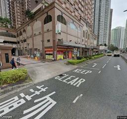 MOSTown 新港城中心 (5期) 停車場