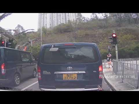 停車場: 秀茂坪商場停車場 (出)