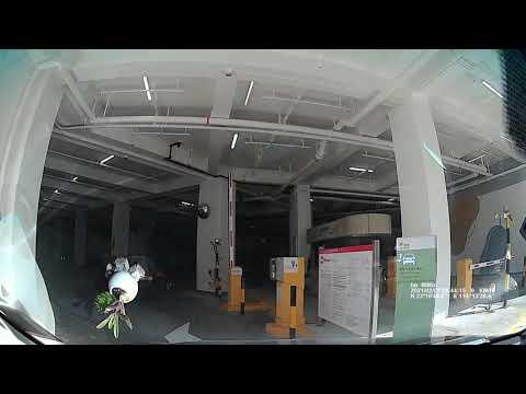 筲箕灣愛秩序灣愛東商場停車場 (入) Oi Tung Shopping Centre Carpark in Aldrich Bay, Sau Kei Wan (In)