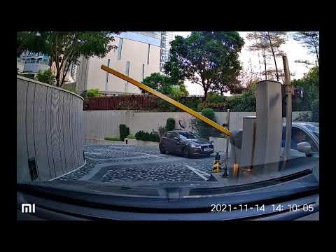 將軍澳海天晉匯停車場(入)  Entry to Ocean Popwalk, Tseung Kwan O