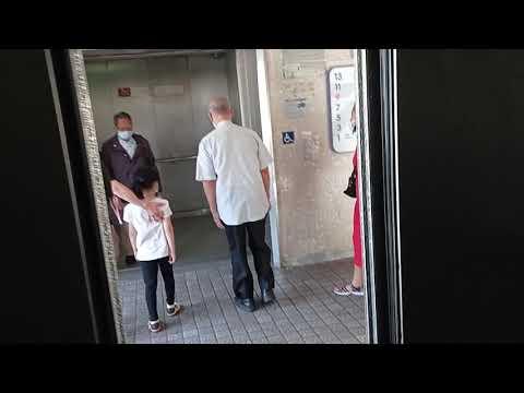 藍田德田邨多層停車場升降機