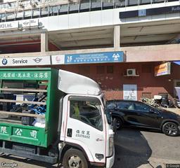 啓力工業中心停車場