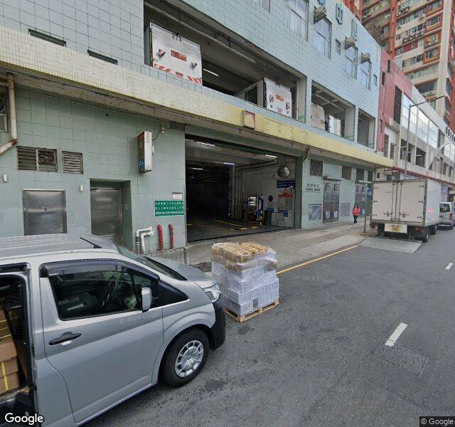 港利中心停車場