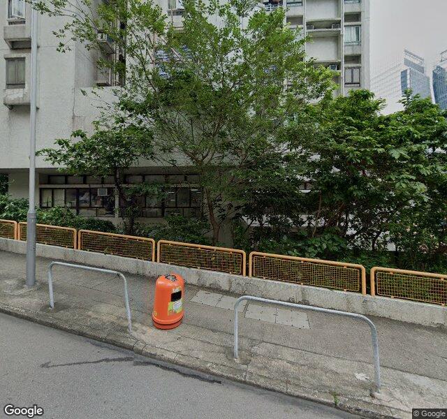 葵康苑停車場