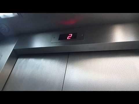 旺角海富商場停車場Thyssen升降機