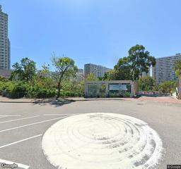 斧山道游泳池及運動場停車場