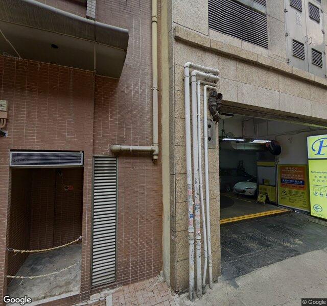 卓凌中心停車場
