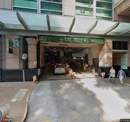 都會豪庭(新都城中心三期)停車場