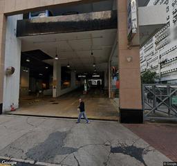 半島廣場停車場