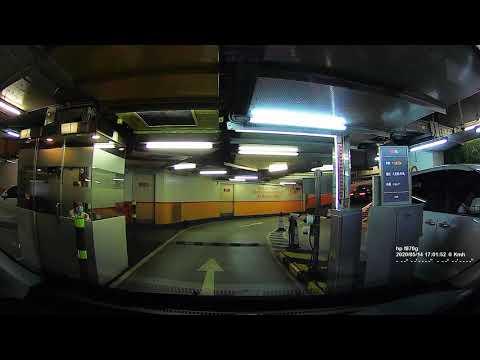 MOKO 新世紀廣場 停車場 出