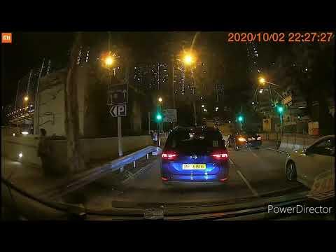 黃大仙豪苑停車場（出）