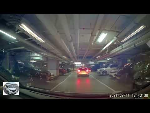香港停車場巡禮 - 荃灣廣場停車場 /Tsuen Wan plaza carpark/ Parking in Hong Kong