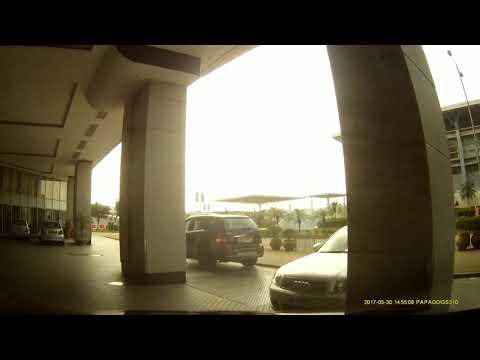 赤鱲角富豪機場酒店停車場 (出) Regal Airport Hotel Carpark in Chek Lap Kok (Out)