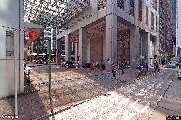 泓富產業千禧廣場停車場