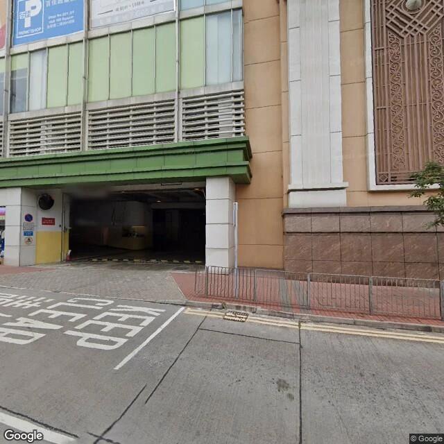 盈暉薈停車場