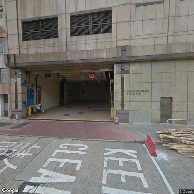 振萬廣場停車場