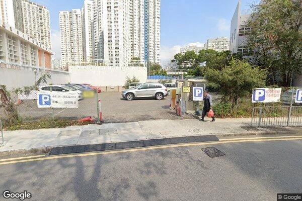 青芊街露天停車場