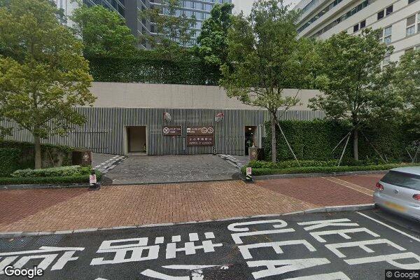 帝逸酒店停車場