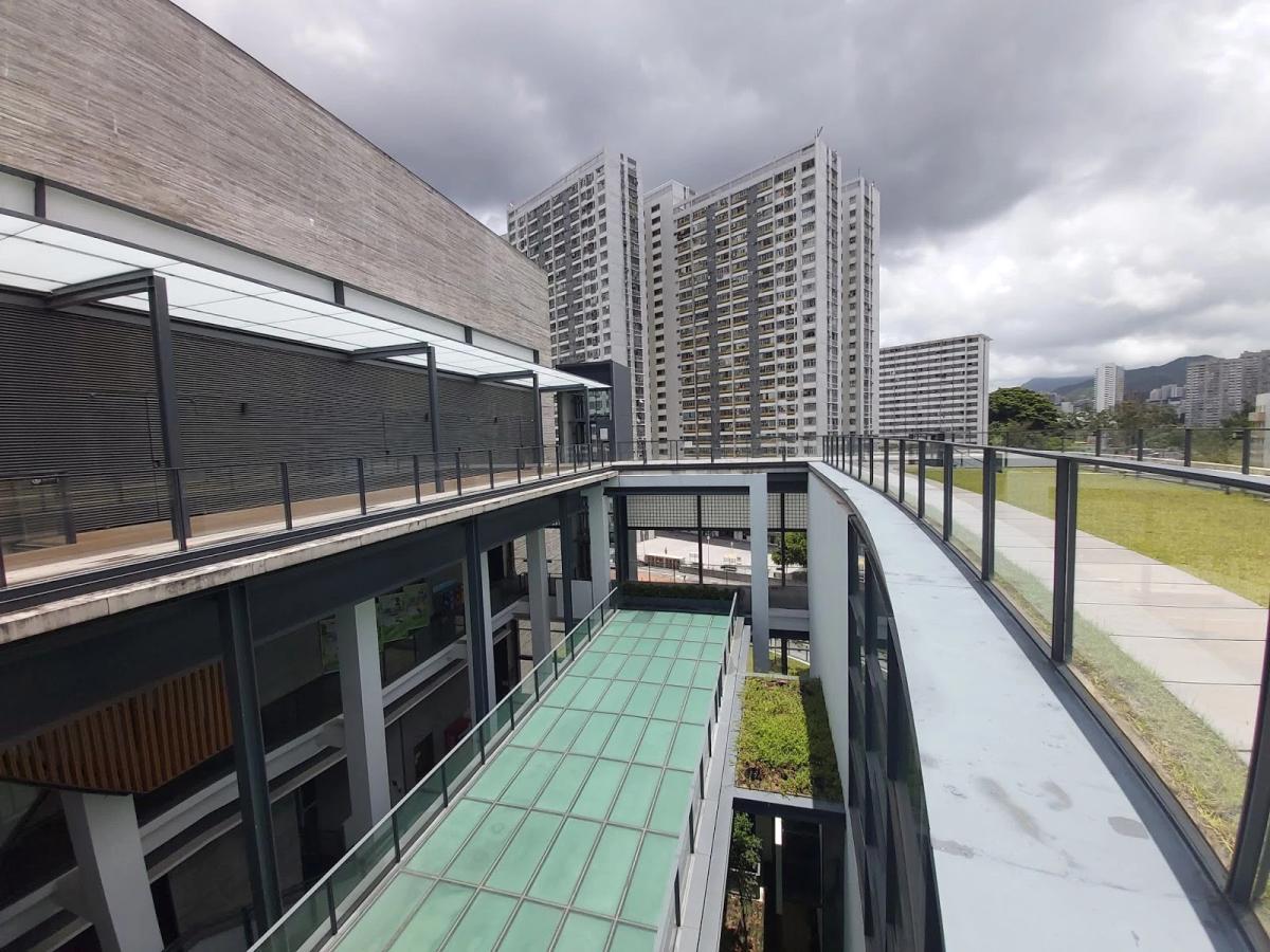 車公廟體育館停車場
