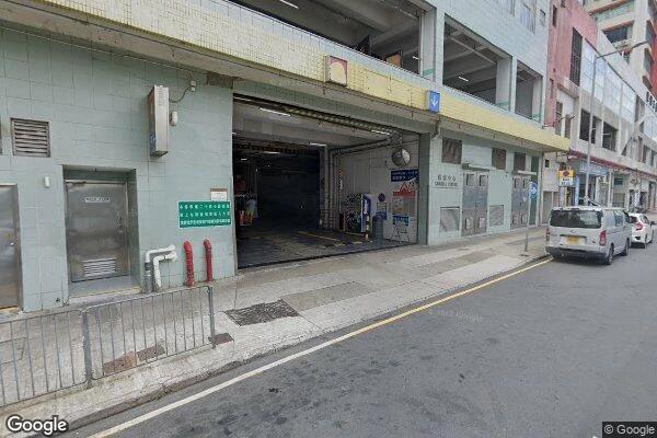 港利中心停車場