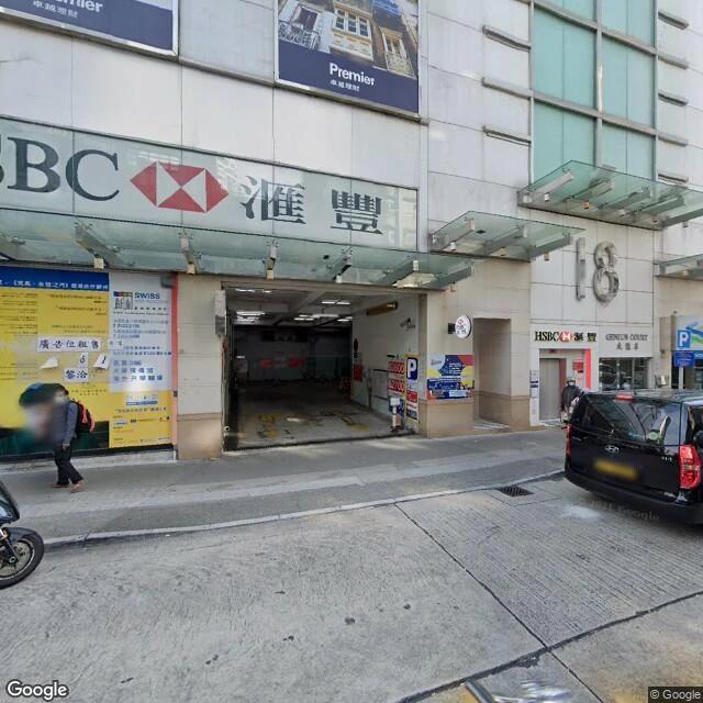 成龍居停車場
